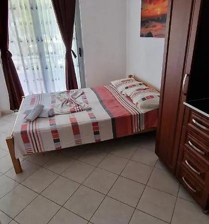 Peja * Velipojë