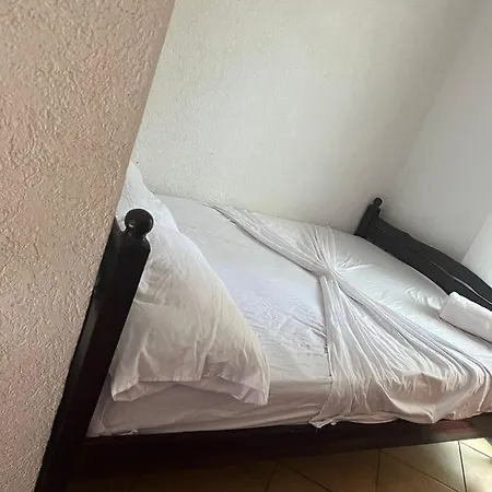 Peja * Velipojë